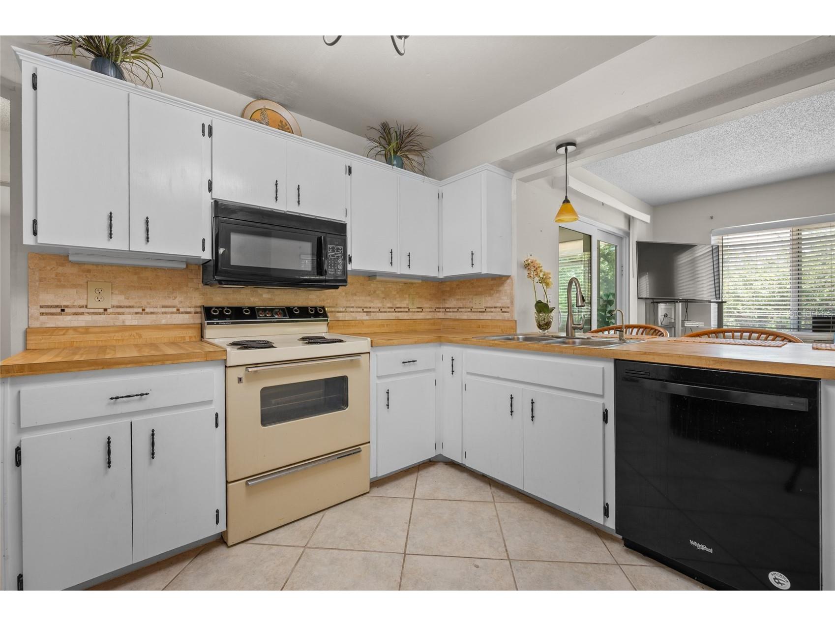 10123 Melanie Avenue Englewood FL 34224 D6147632 image9