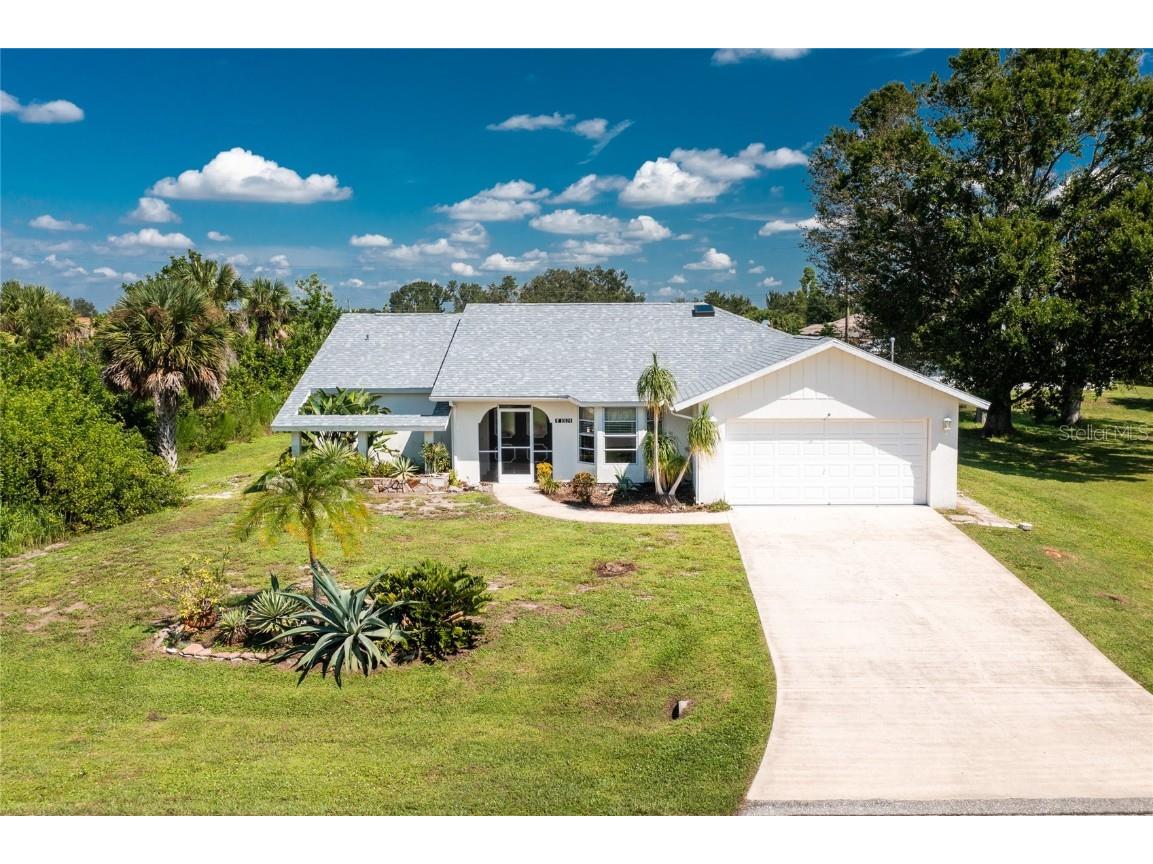 10124 Amelia Avenue Englewood FL 34224 D6132246 image1