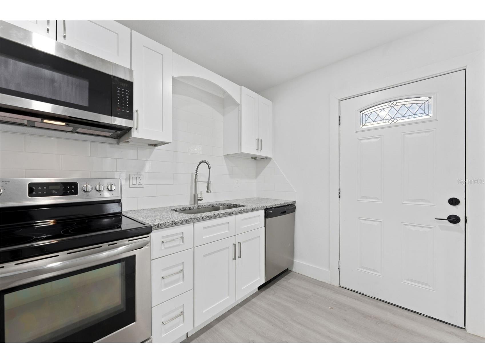 10124 N Hyacinth Avenue Tampa FL 33612 TB8489499 image12