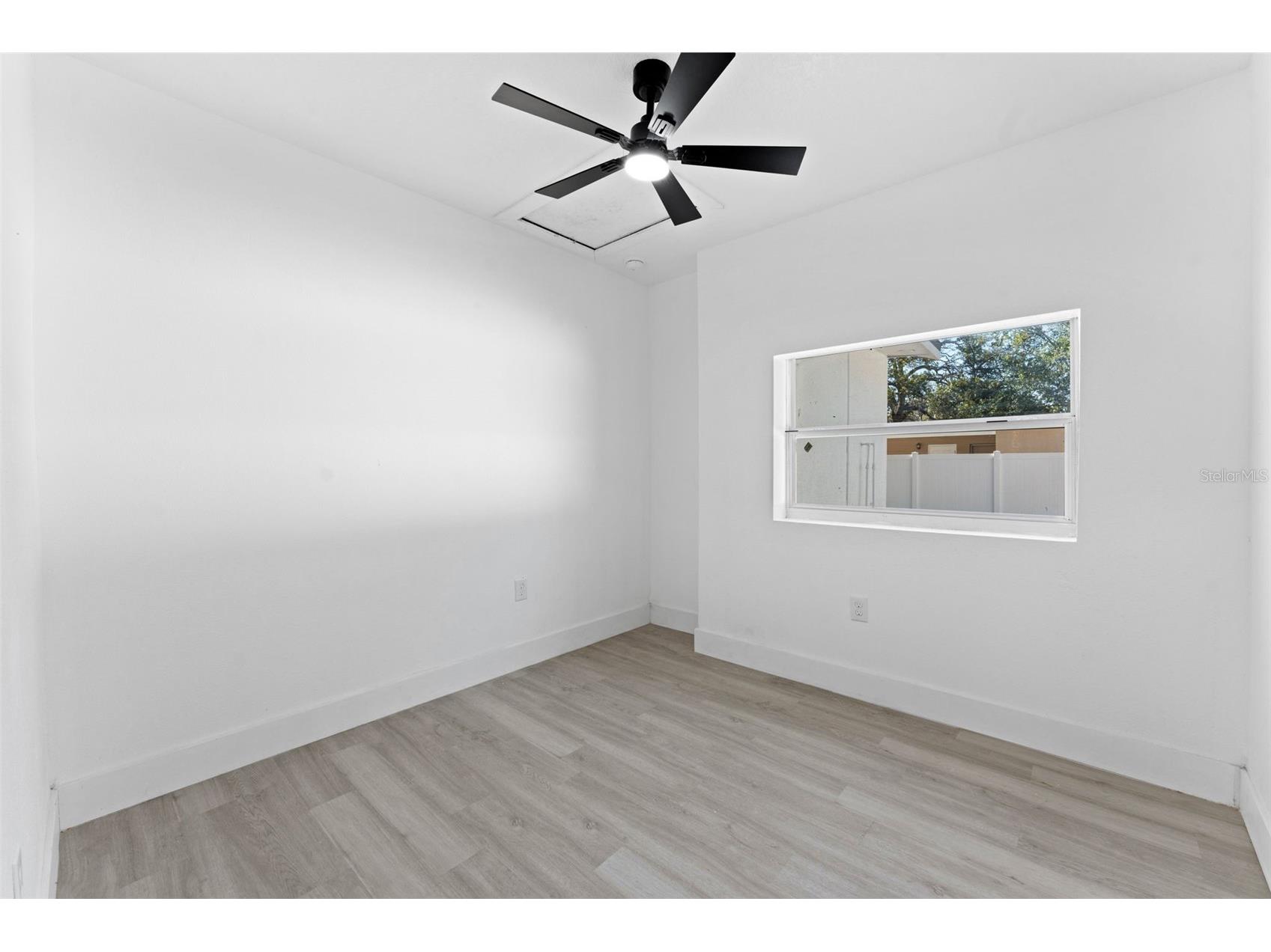 10124 N Hyacinth Avenue Tampa FL 33612 TB8489499 image14