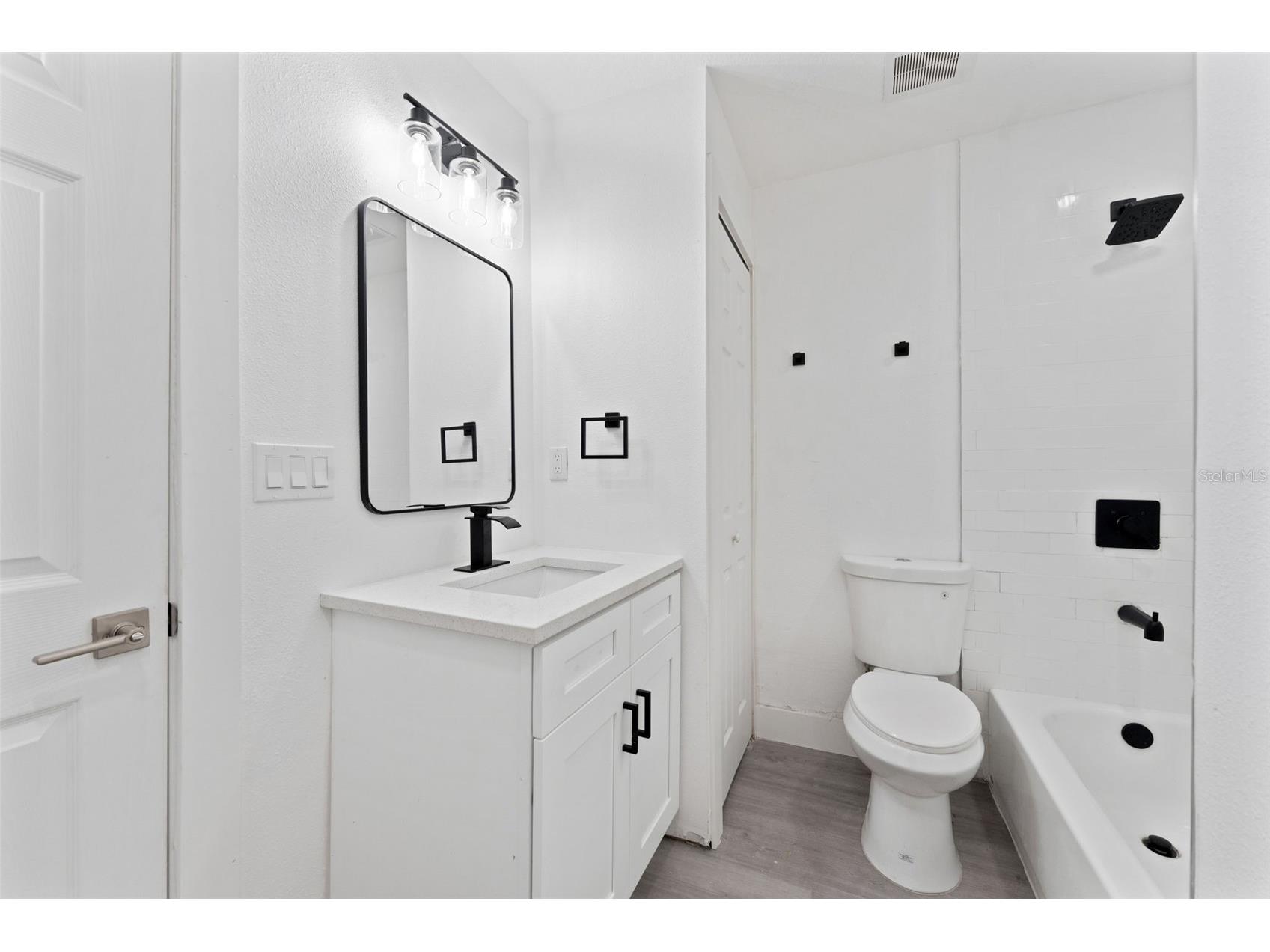 10124 N Hyacinth Avenue Tampa FL 33612 TB8489499 image16