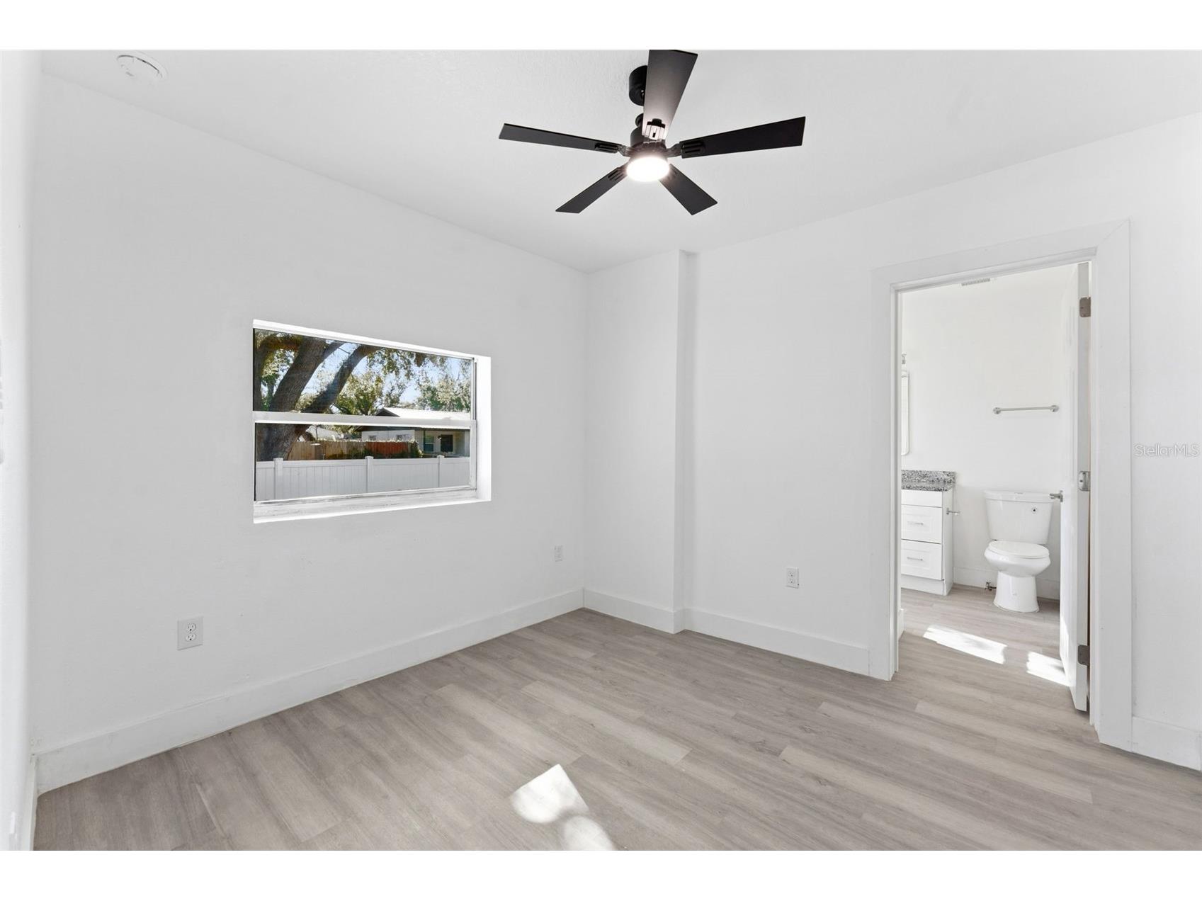 10124 N Hyacinth Avenue Tampa FL 33612 TB8489499 image19