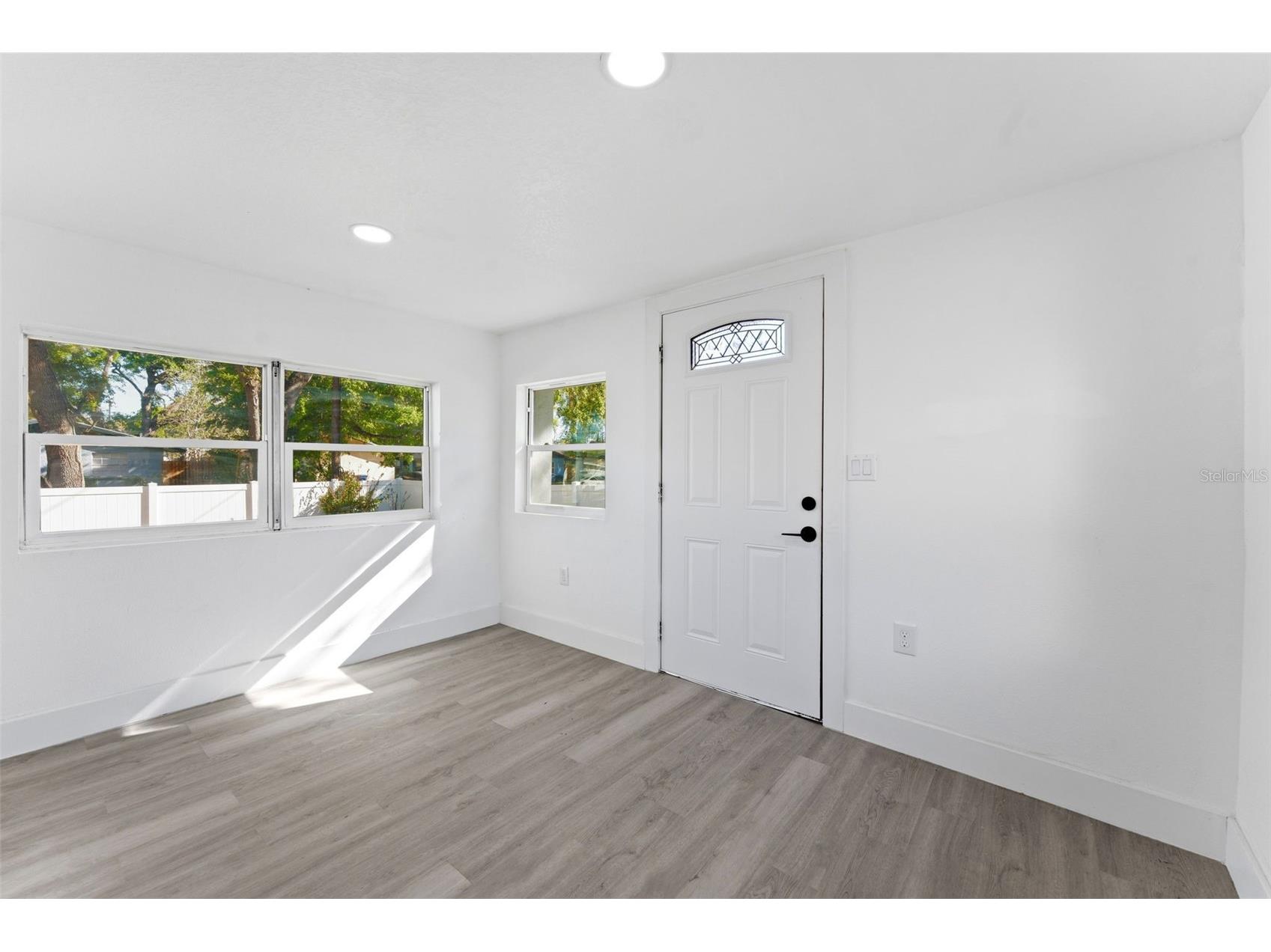 10124 N Hyacinth Avenue Tampa FL 33612 TB8489499 image5
