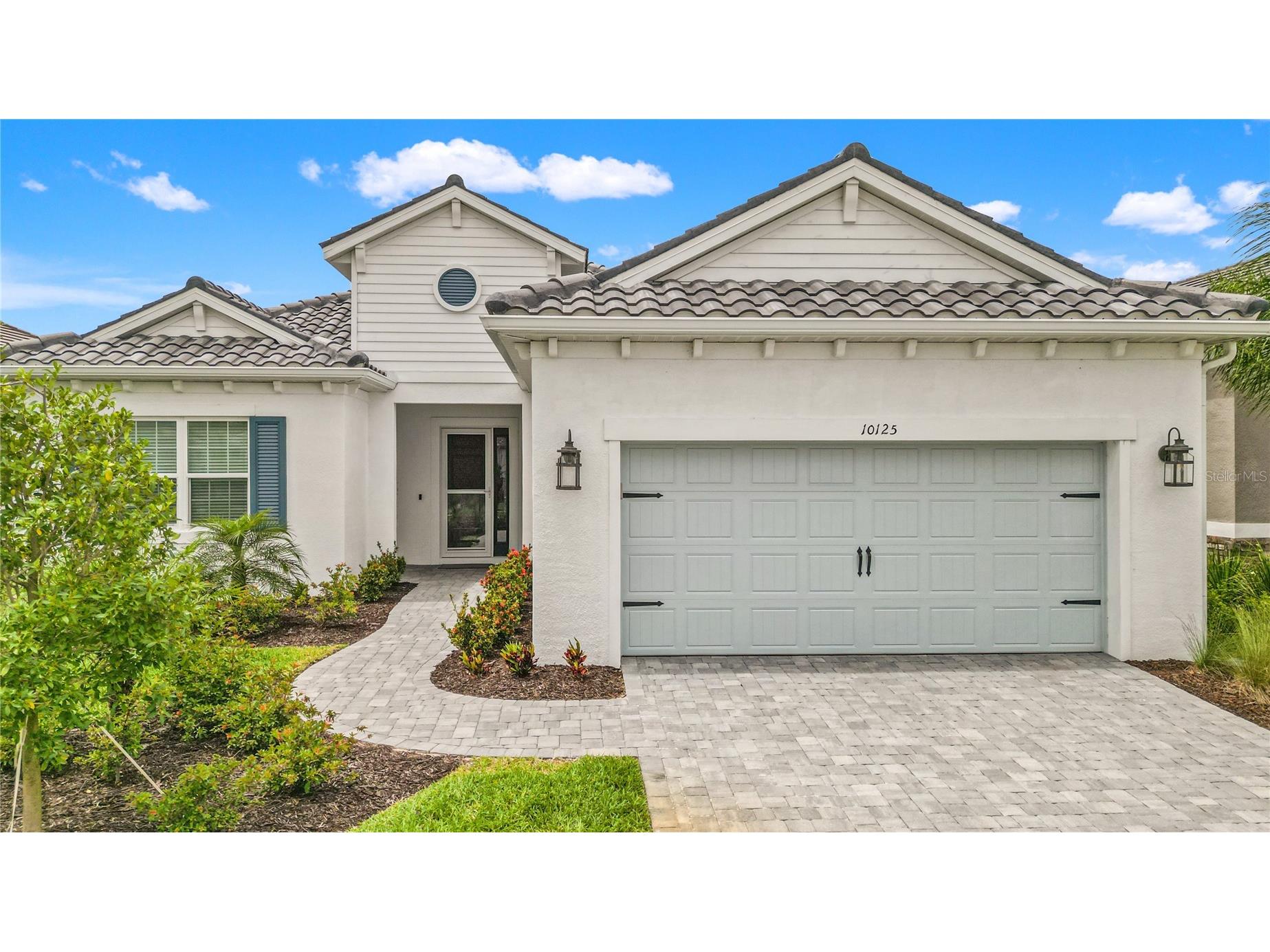 10125 Crystal Isles Circle Sarasota FL 34241 A4689256 image1