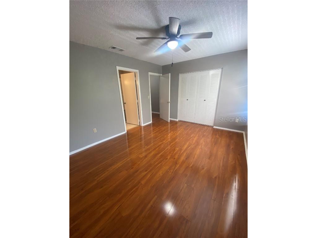 10125 Lake Oak Cir Tampa FL 33624 TB8452597 image7