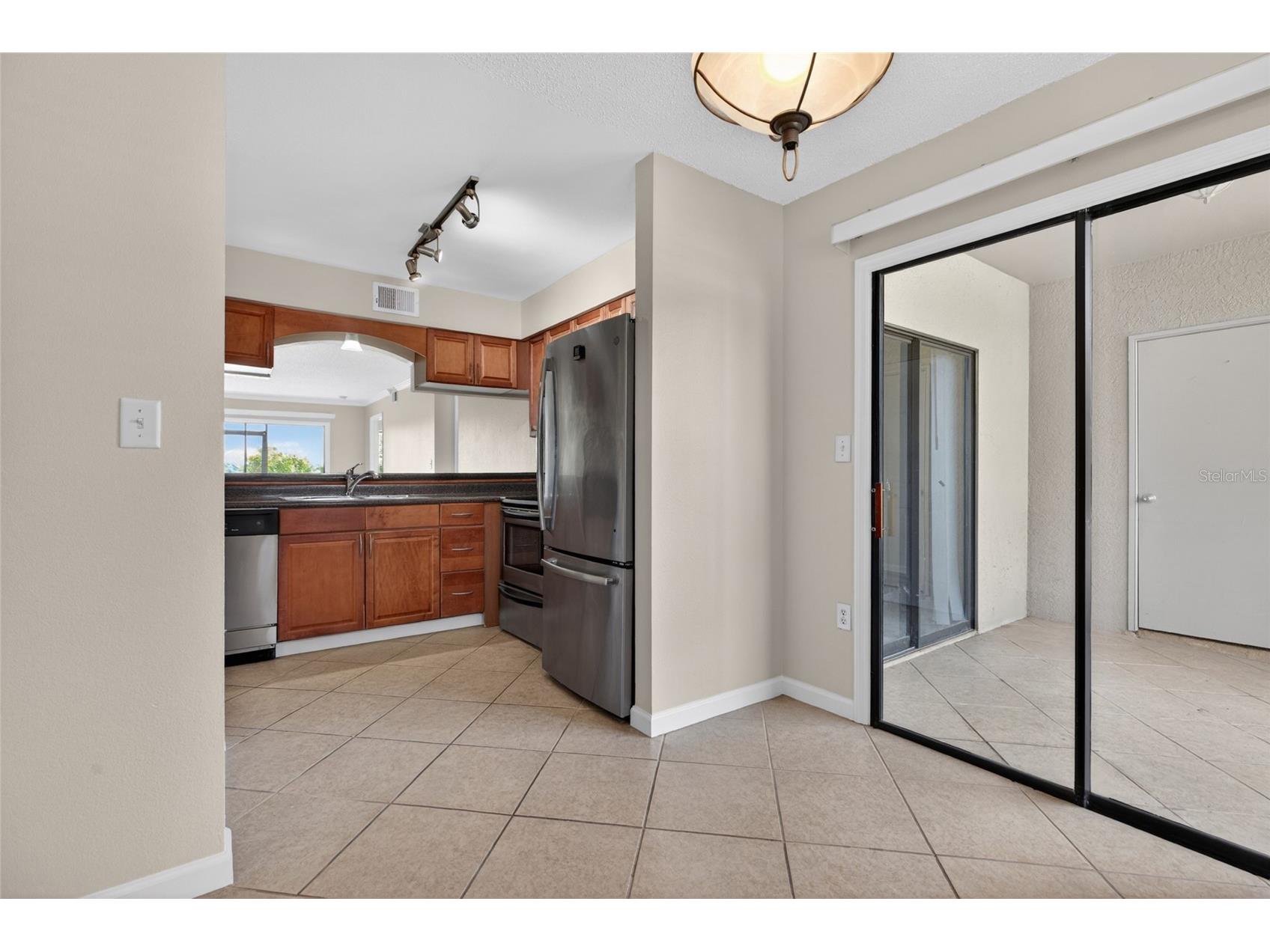 10125 Sailwinds Boulevard N #104 Largo FL 33773 TB8511166 image12