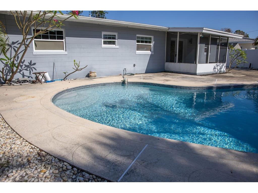 10126 E 4th Street E Treasure Island FL 33706 O6408617 image11
