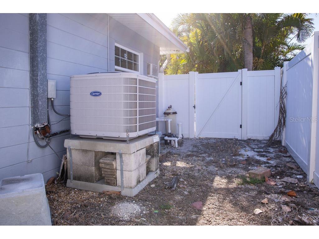 10126 E 4th Street E Treasure Island FL 33706 O6408617 image16