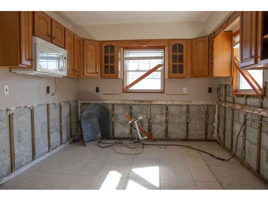 10126 E 4th Street E Treasure Island FL 33706 O6408617 image18