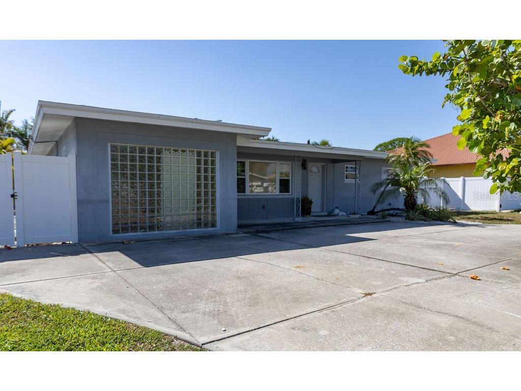 10126 E 4th Street E Treasure Island FL 33706 O6408617 image2