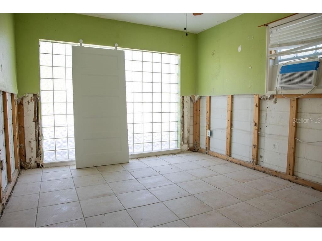 10126 E 4th Street E Treasure Island FL 33706 O6408617 image24