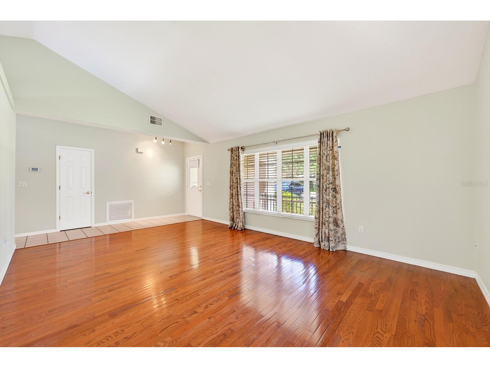 10126 Silver Bluff Drive Leesburg FL 34788 O6406927 image3