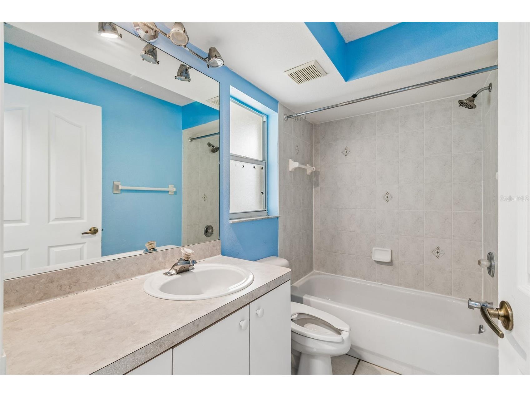 10127 Barnett Loop Port Richey FL 34668 TB8493304 image13