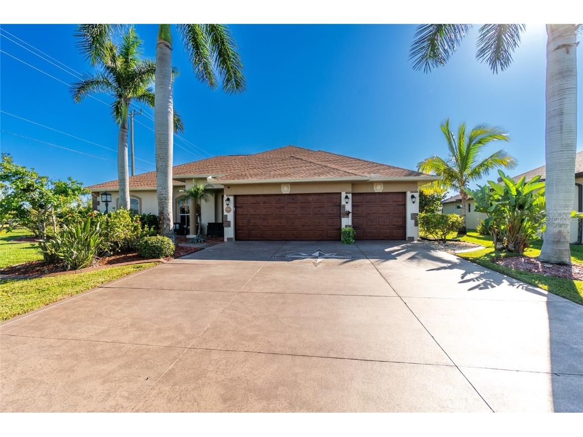 10127 Lebanon Drive Port Charlotte FL 33981 C7485294 image1