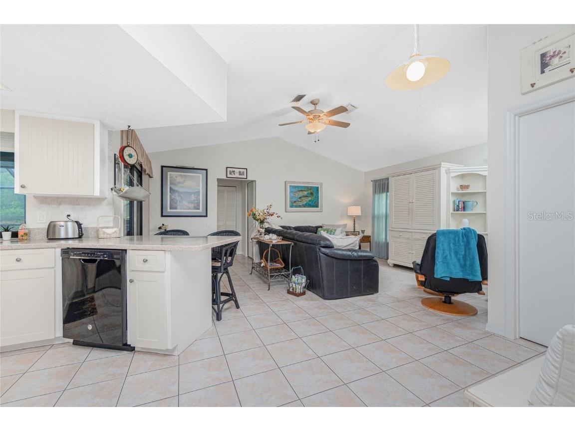 10127 Peach Avenue Englewood FL 34224 D6139101 image11