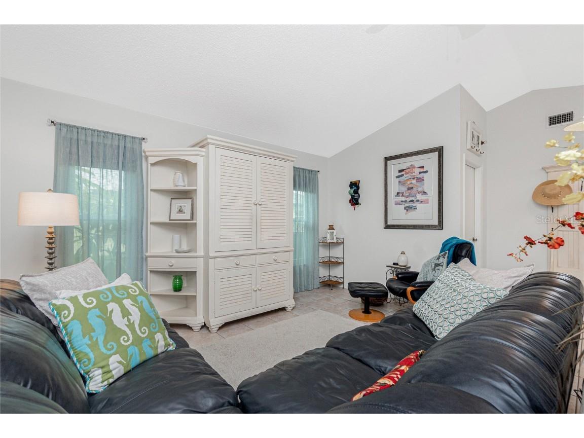 10127 Peach Avenue Englewood FL 34224 D6139101 image5