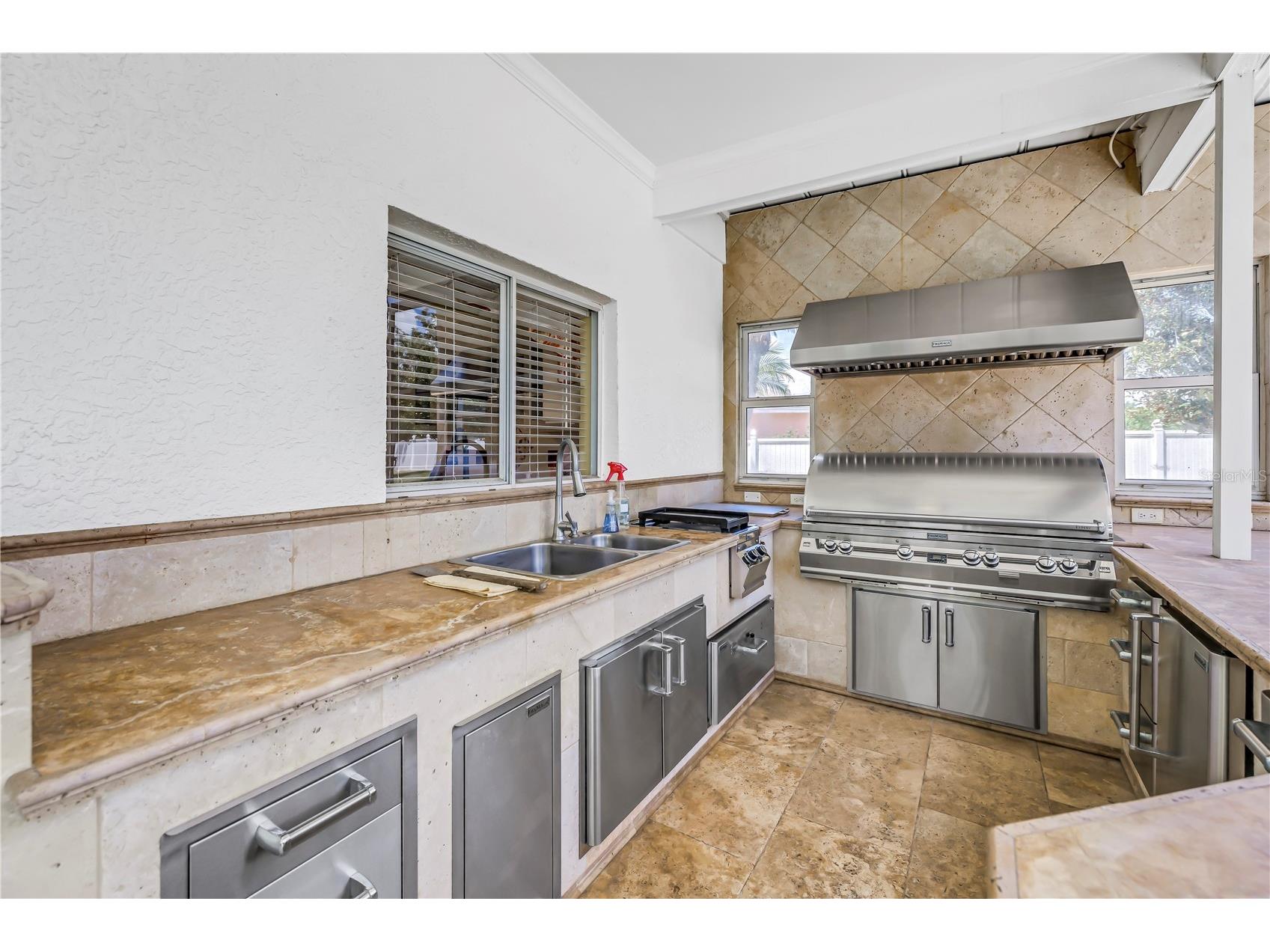 10127 Vista Pointe Drive Tampa FL 33635 TB8517187 image50