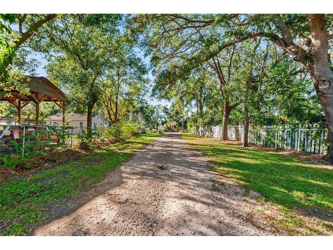 10128 Alafia Street Gibsonton FL 33534 TB8324874 image1