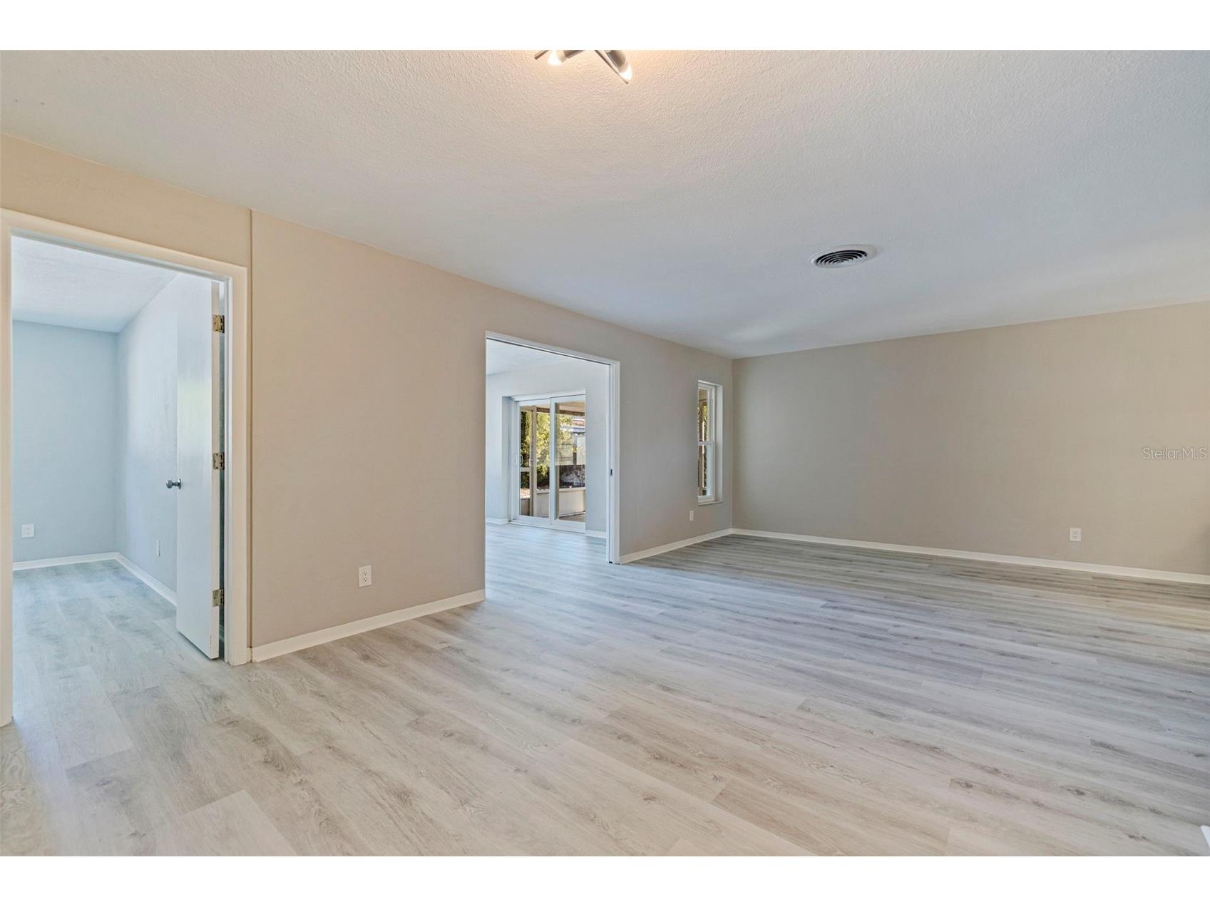 1013 55th Terrace S Saint Petersburg FL 33705 TB8478962 image13