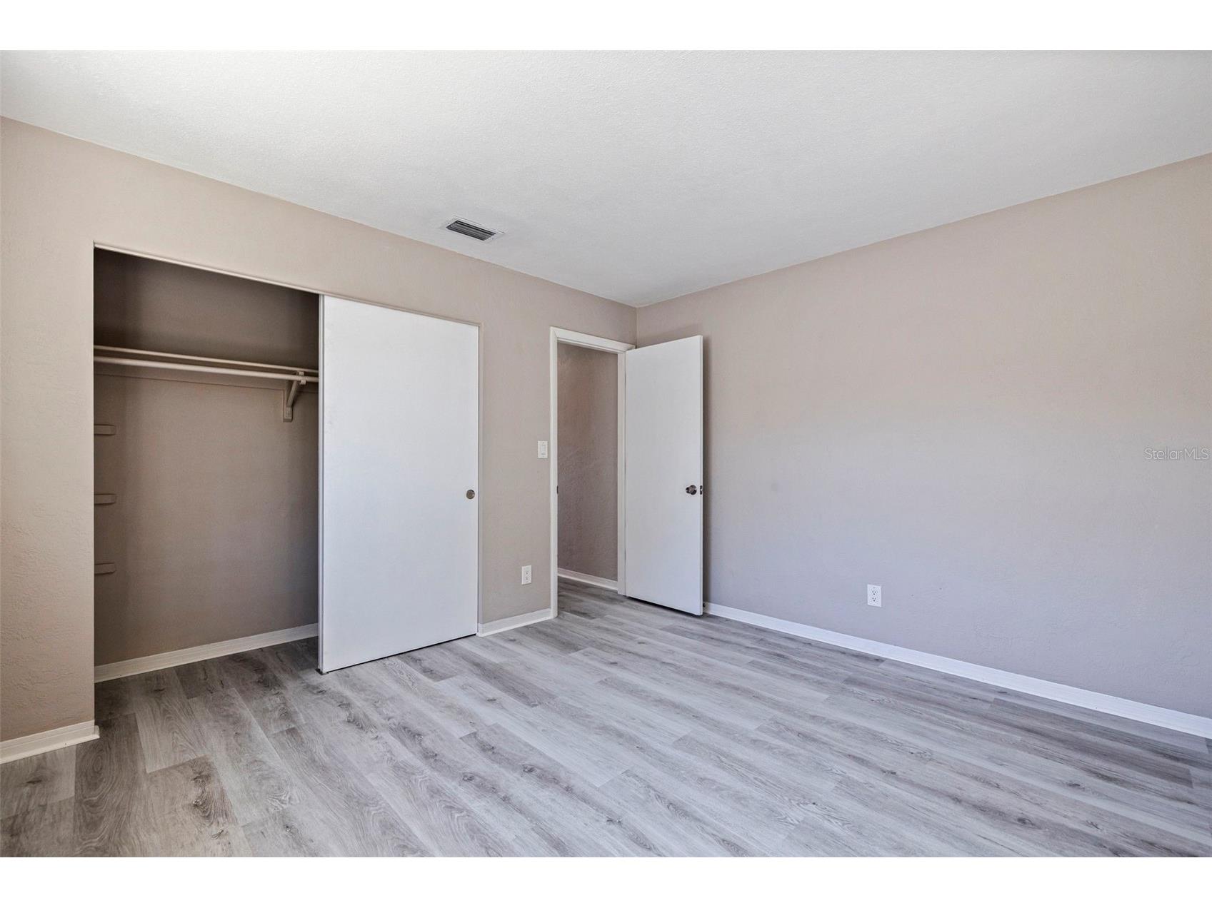 1013 55th Terrace S Saint Petersburg FL 33705 TB8478962 image29