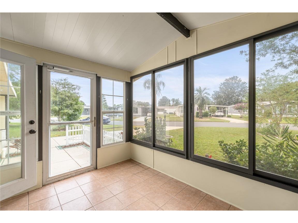 1013 Ann Avenue Lady Lake FL 32159 OM709854 image16