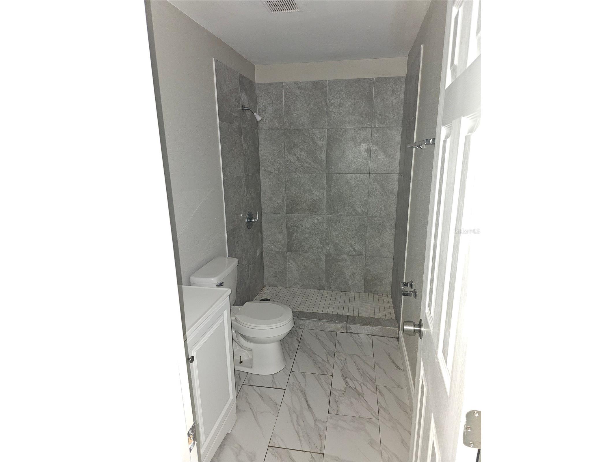 1013 Beecher Street #UNIT 1 Leesburg FL 34748 O6411358 image7