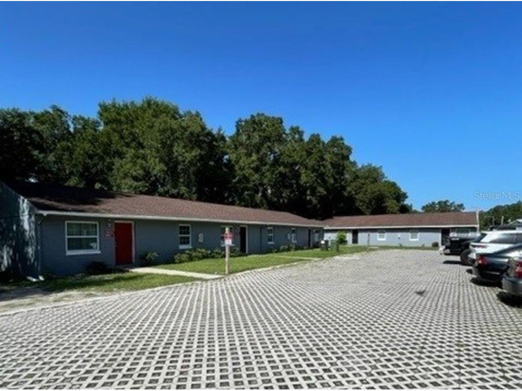 1013 Beecher Street #APT 3 Leesburg FL 34748 S5090162 image1