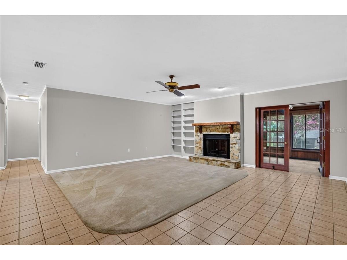 1013 Black Knight Drive Valrico FL 33594 TB8524003 image5