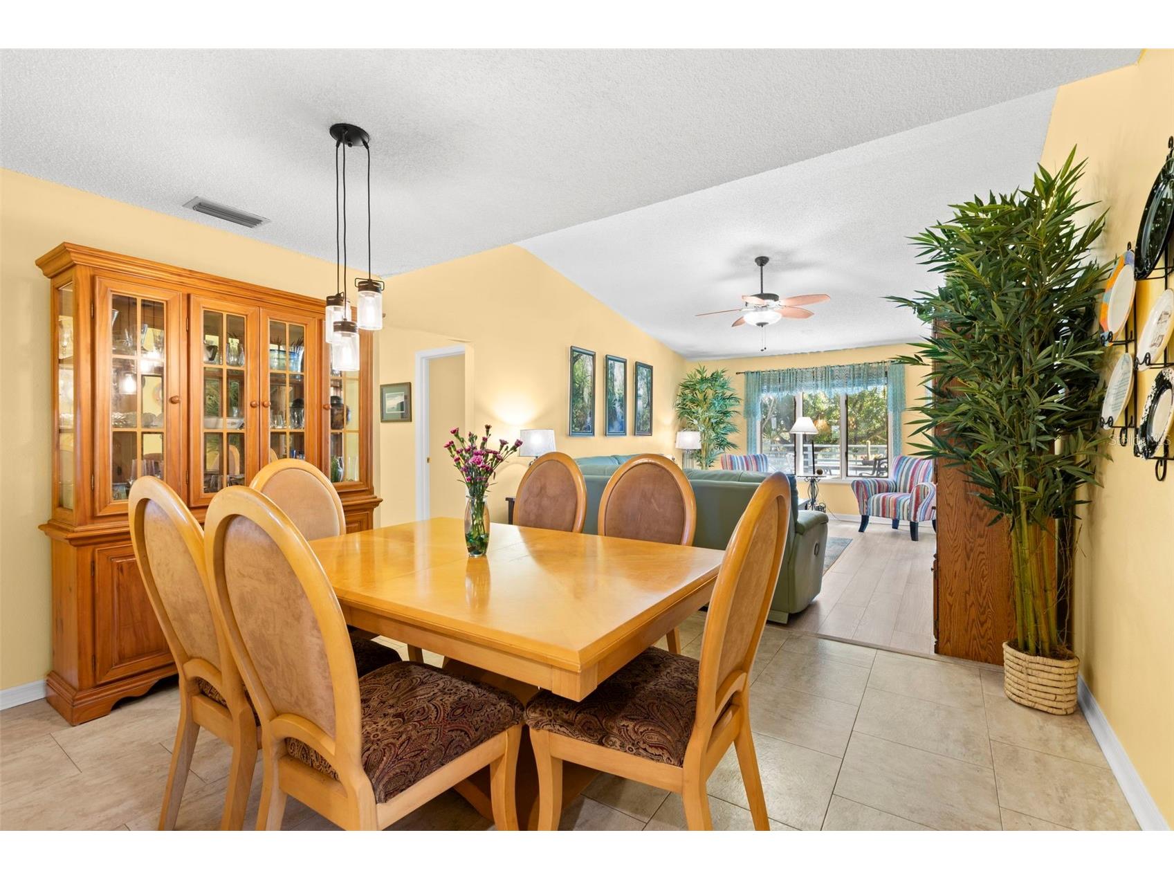 1013 Caravel Court Tarpon Springs FL 34689 TB8470429 image7