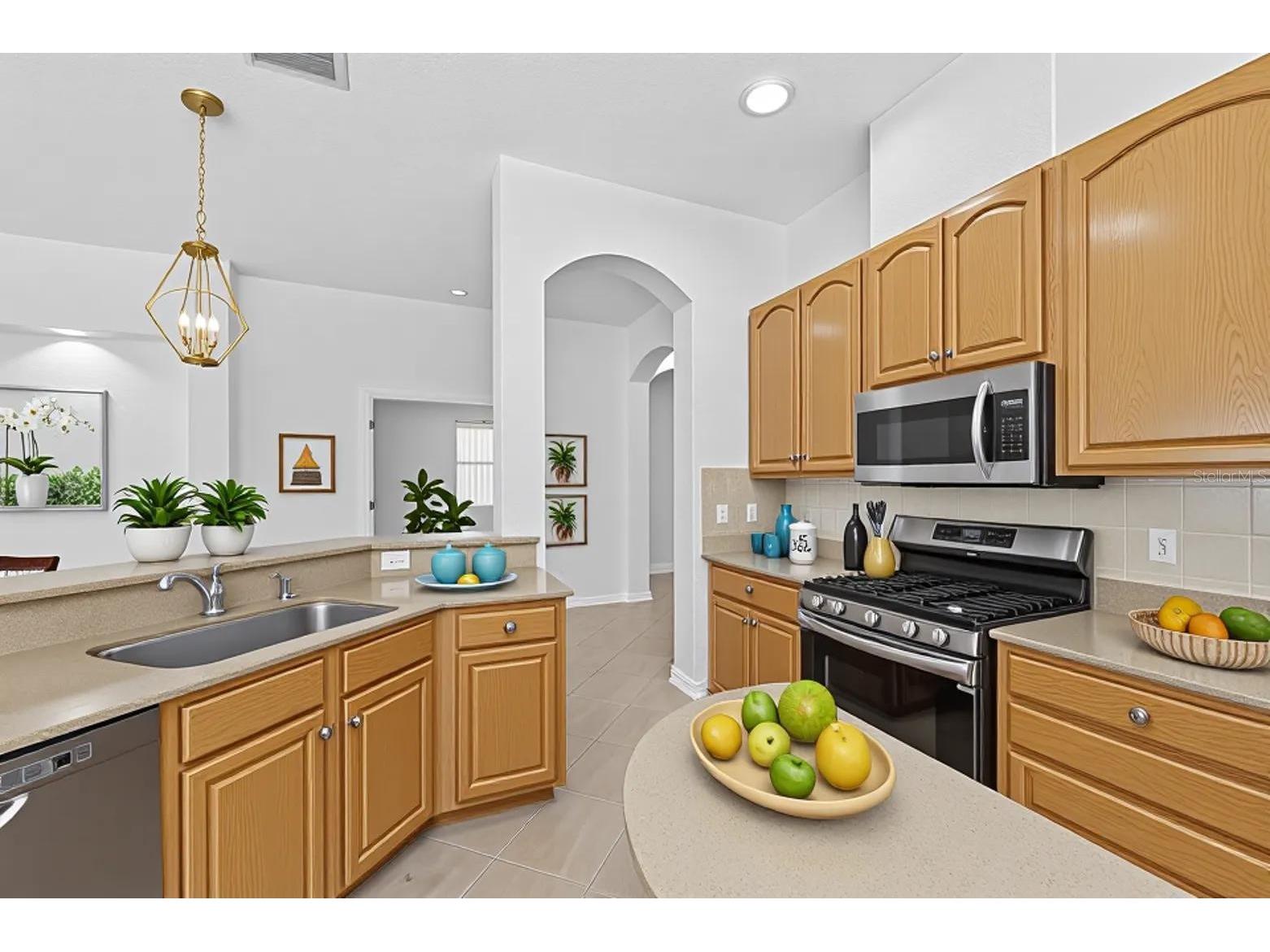 1013 Emerald Dunes Drive Sun City Center FL 33573 TB8484853 image11