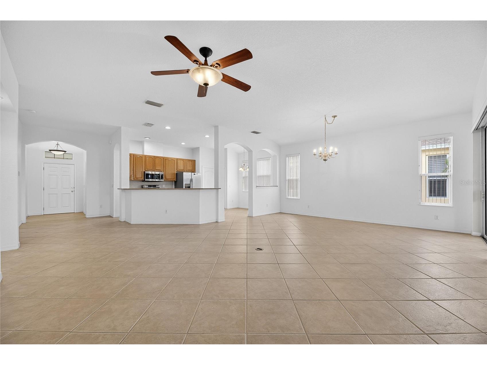 1013 Emerald Dunes Drive Sun City Center FL 33573 TB8484853 image17
