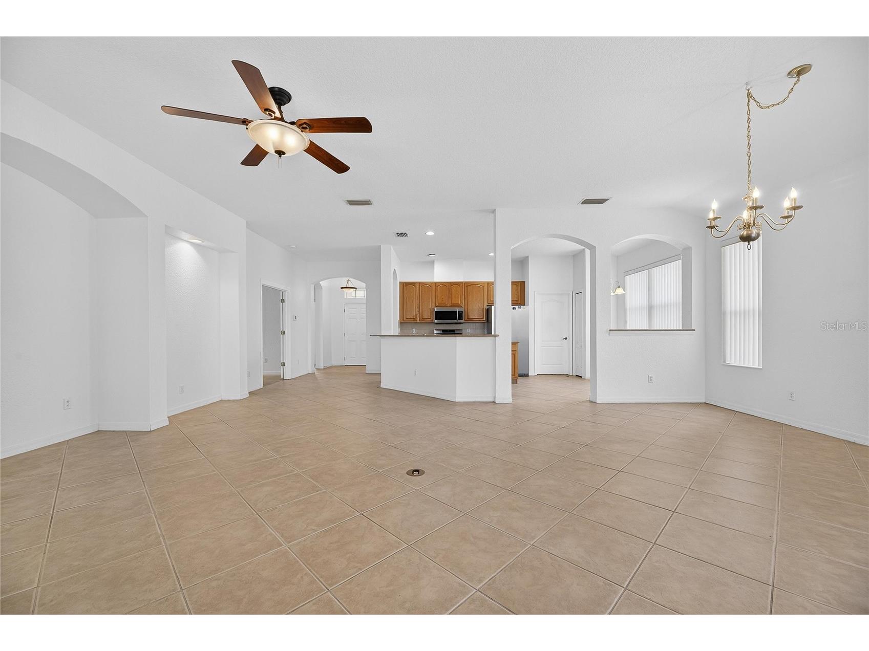 1013 Emerald Dunes Drive Sun City Center FL 33573 TB8484853 image18