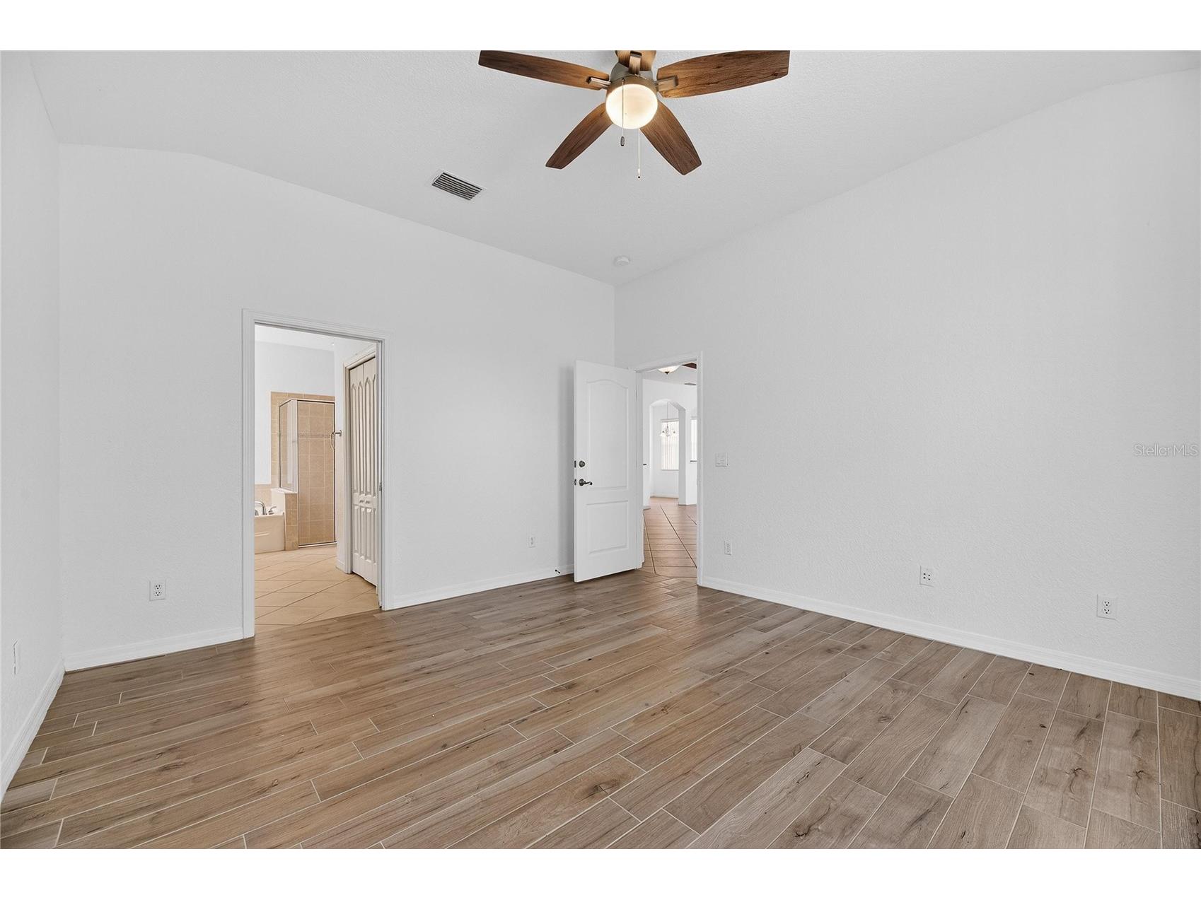 1013 Emerald Dunes Drive Sun City Center FL 33573 TB8484853 image35