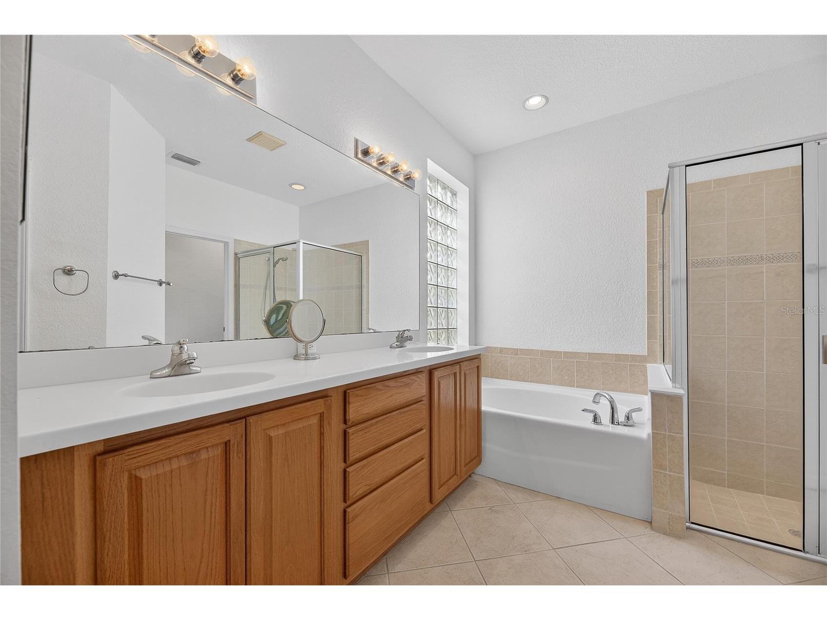 1013 Emerald Dunes Drive Sun City Center FL 33573 TB8484853 image39