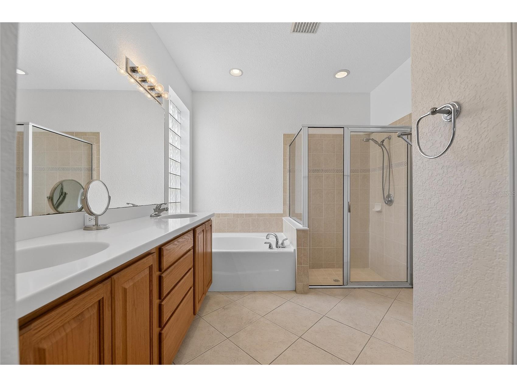 1013 Emerald Dunes Drive Sun City Center FL 33573 TB8484853 image40