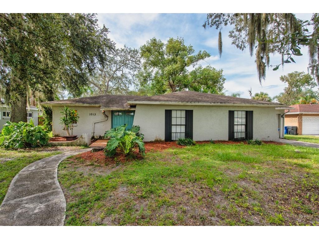 1013 Hallwood Loop Brandon FL 33511 TB8425668 image1