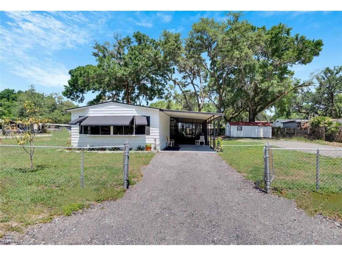 1013 Lianne Place Seffner FL 33584 T3520151 image1