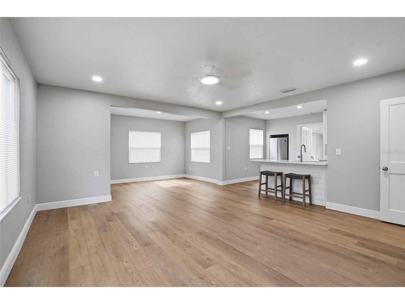 1013 N Bask Drive Tampa FL 33603 TB8507350 image7