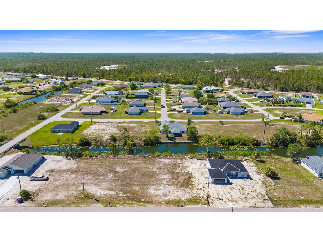 1013 NE 44th Street Cape Coral FL 33909 - EISENHOWER CANAL O6309359 image1