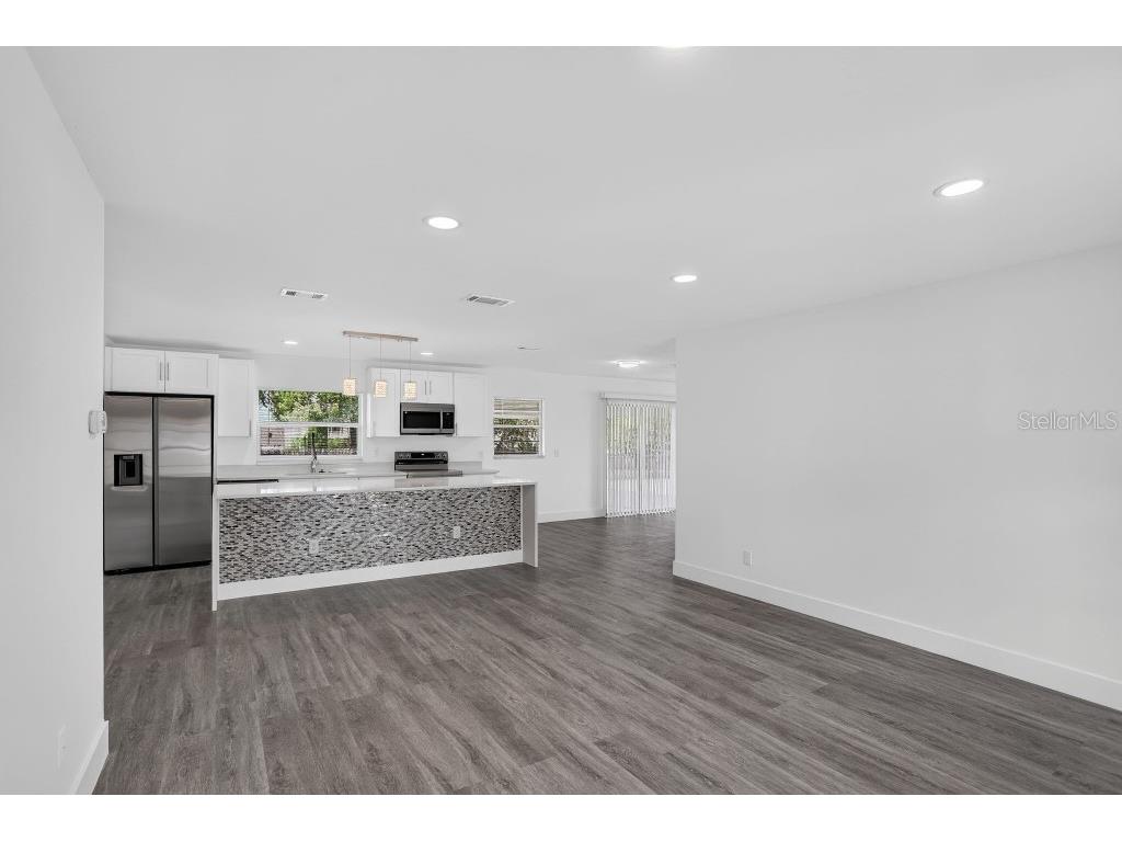 1013 Sullivan Street Deltona FL 32725 TB8527131 image3