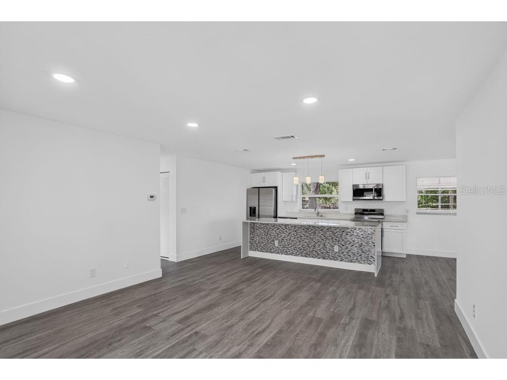 1013 Sullivan Street Deltona FL 32725 TB8527131 image4