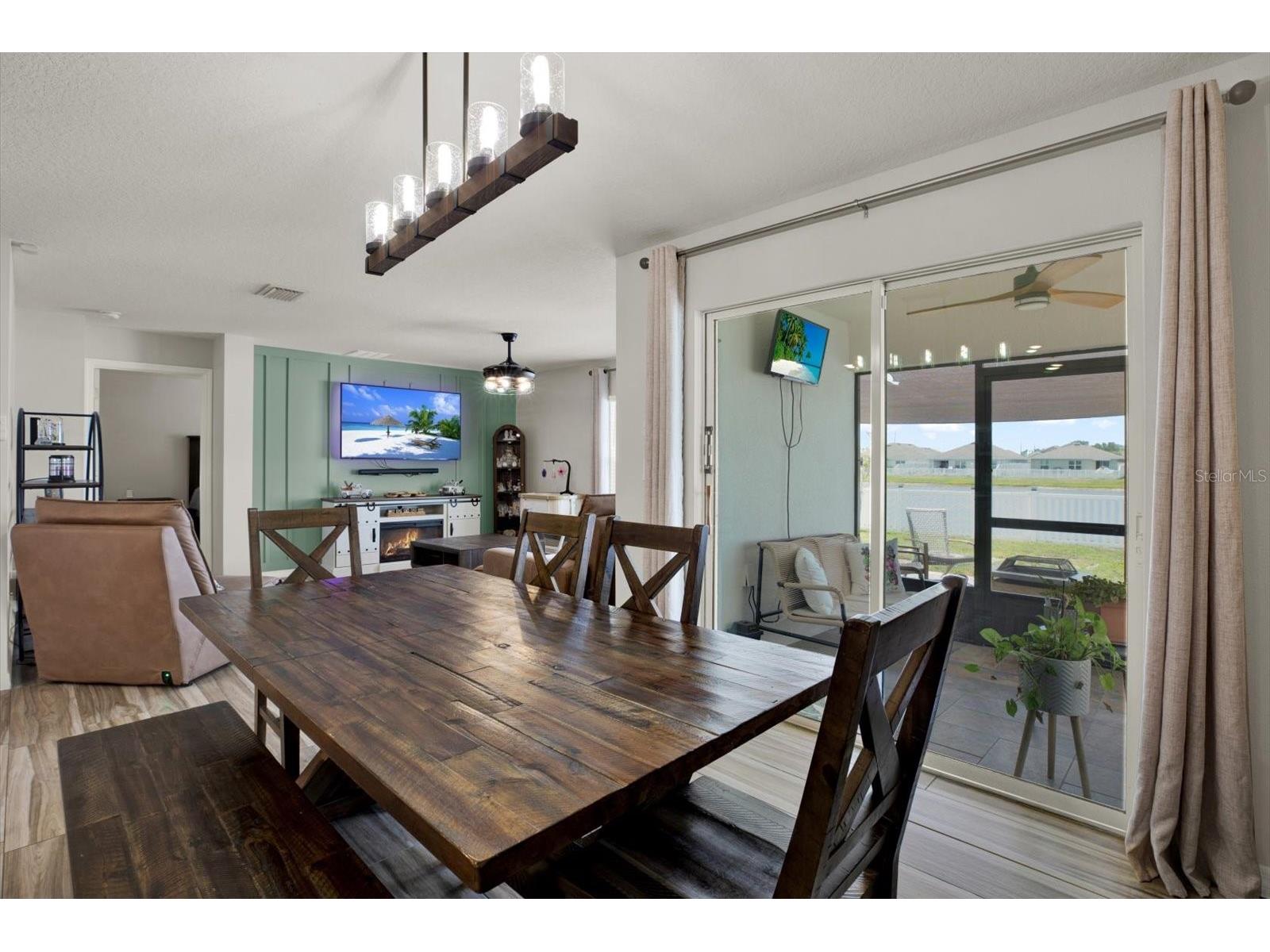 1013 Tidal Rock Ave Ruskin FL 33570 TB8517366 image16