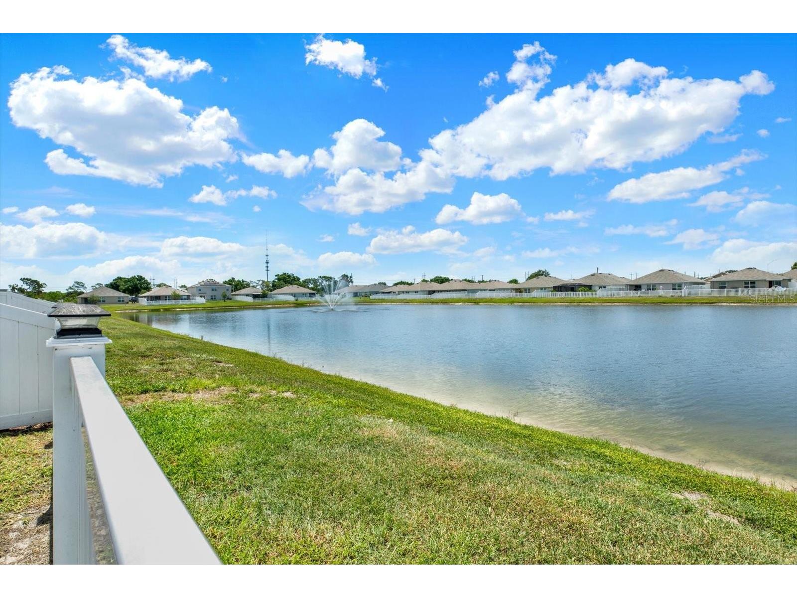 1013 Tidal Rock Ave Ruskin FL 33570 TB8517366 image3