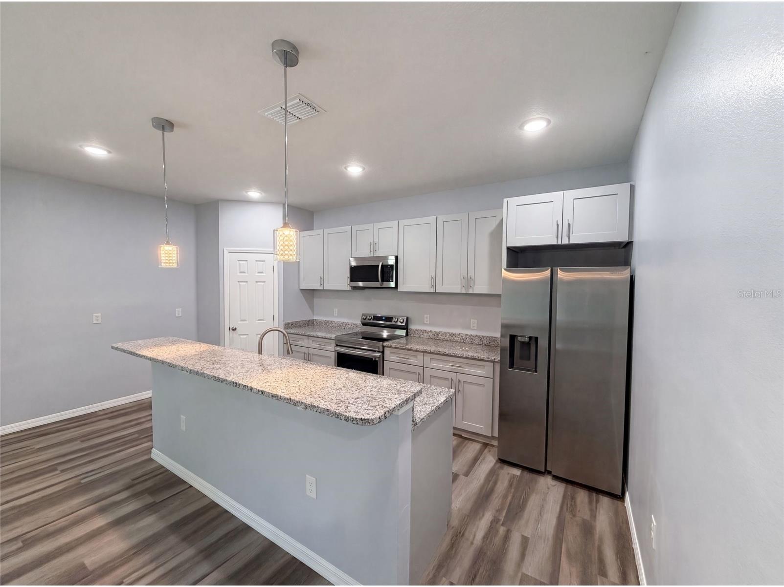 1013 W 11th Street Sanford FL 32771 O6418639 image2