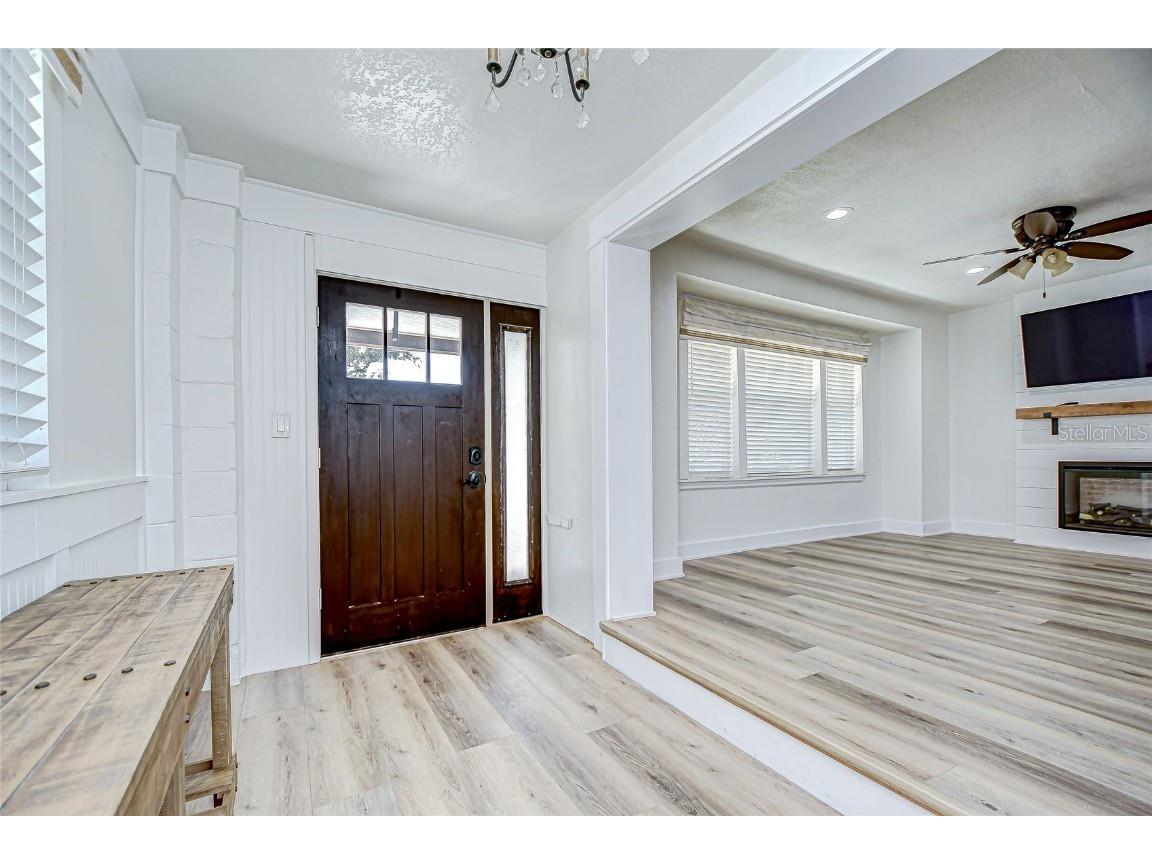 1013 W Berry Avenue Tampa FL 33603 TB8434125 image28