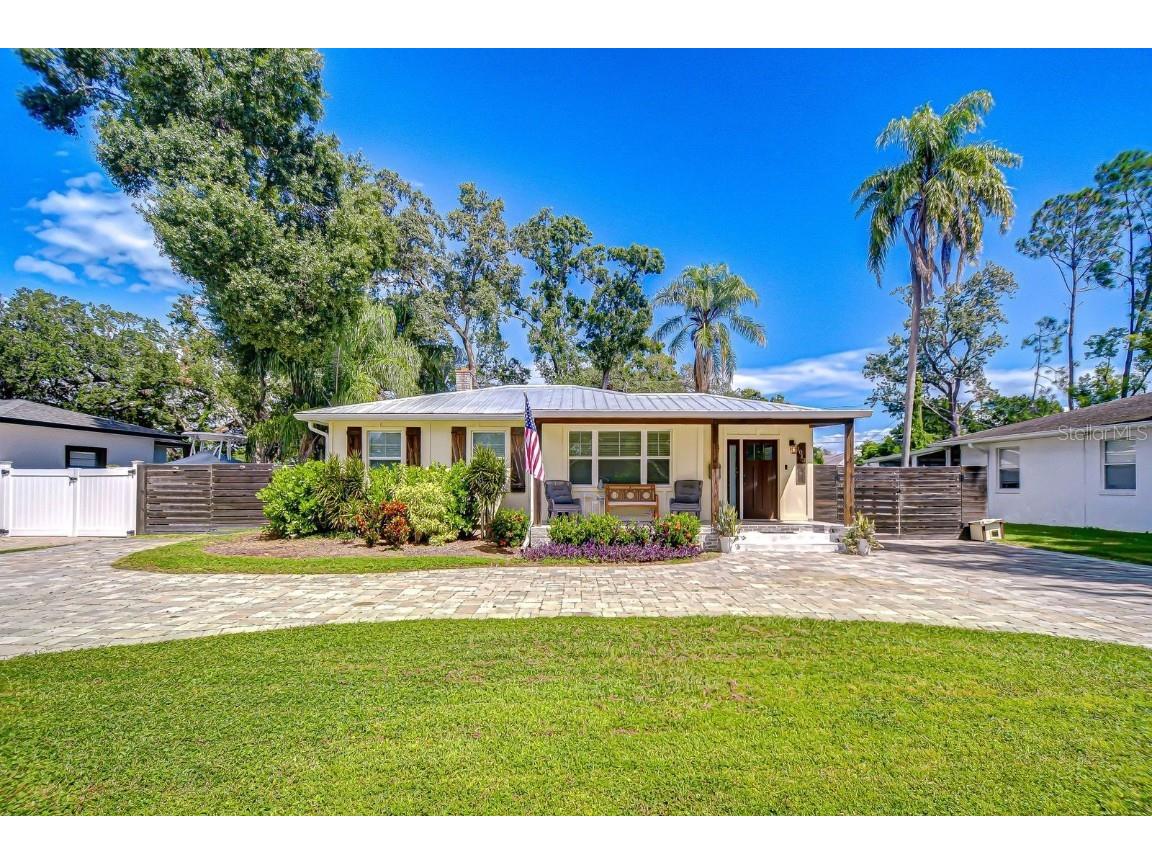 1013 W Berry Avenue Tampa FL 33603 TB8434125 image3