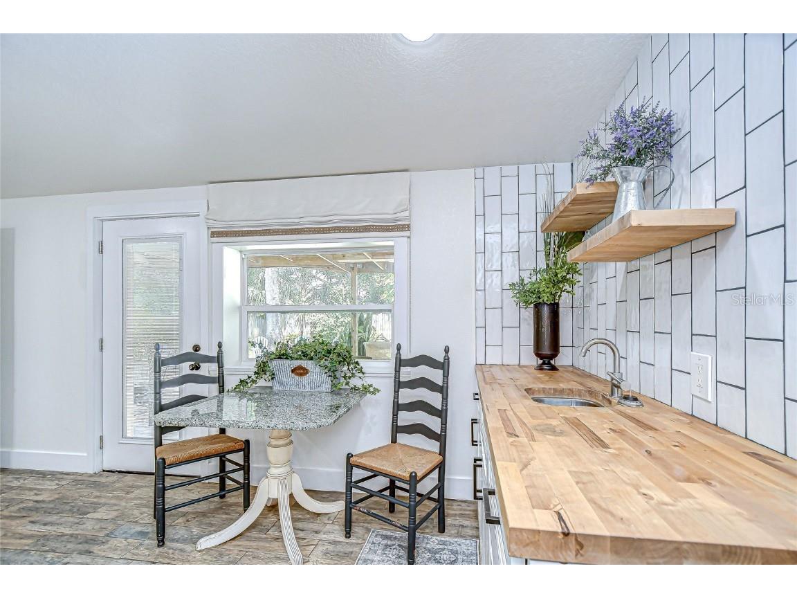 1013 W Berry Avenue Tampa FL 33603 TB8434125 image43