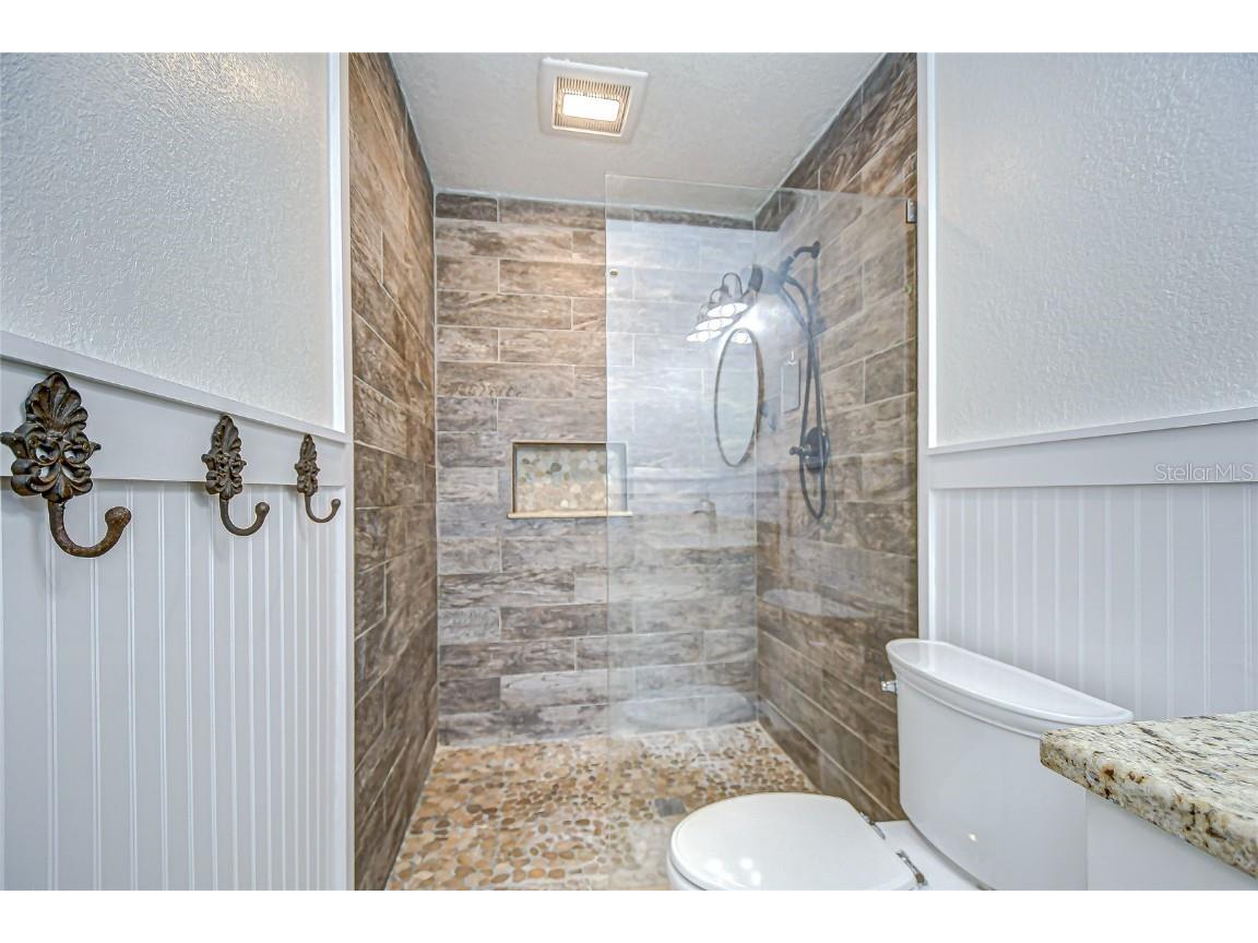 1013 W Berry Avenue Tampa FL 33603 TB8434125 image53