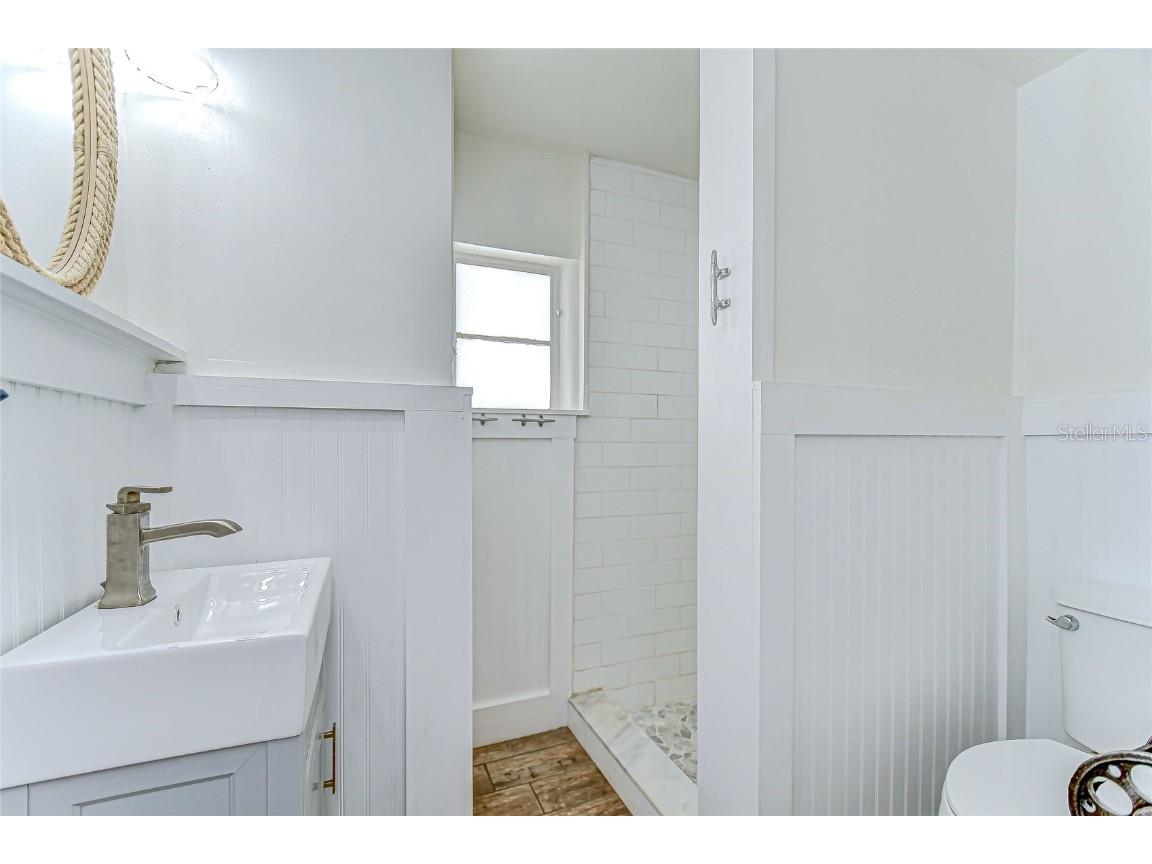 1013 W Berry Avenue Tampa FL 33603 TB8434125 image58