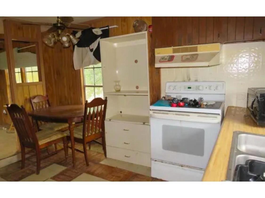 10130 208th Path O'Brien FL 32071 TB8345013 image10